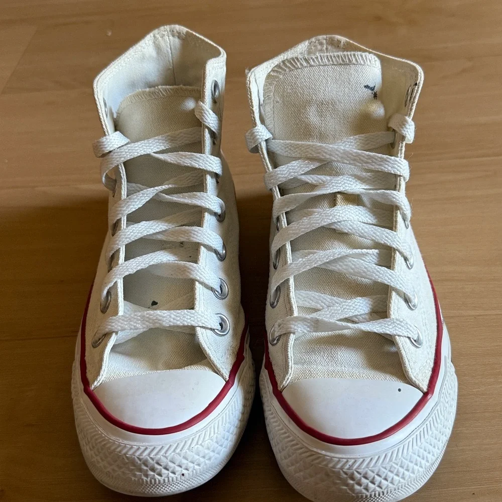 CONVERSE ALL STAR CHUCK TAYLOR HIGH TOP CANVAS SNEAKERS UNISEX SZ MEN 3 WOMENS 5 - Picture 4 of 11